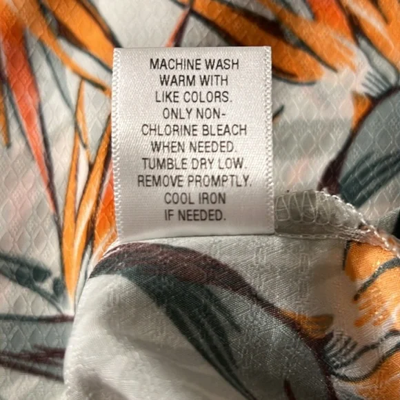 Croft & Barrow Easy Care Men’s size XL Button Down Collared Hawaiian Shirt. - Picture 7 of 10